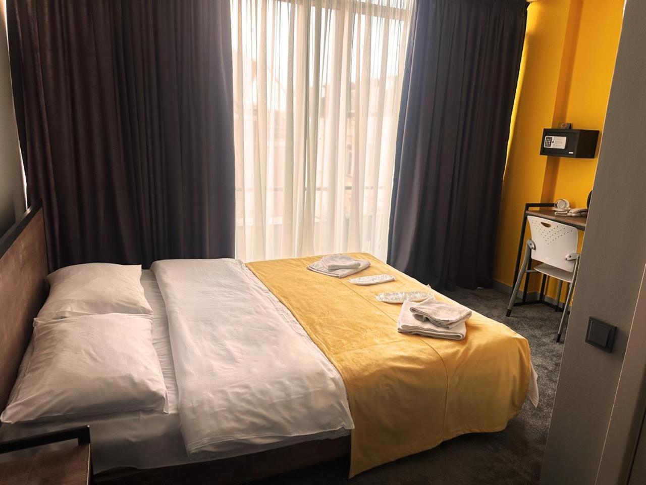 Diuma Hotel 第比利斯 外观 照片