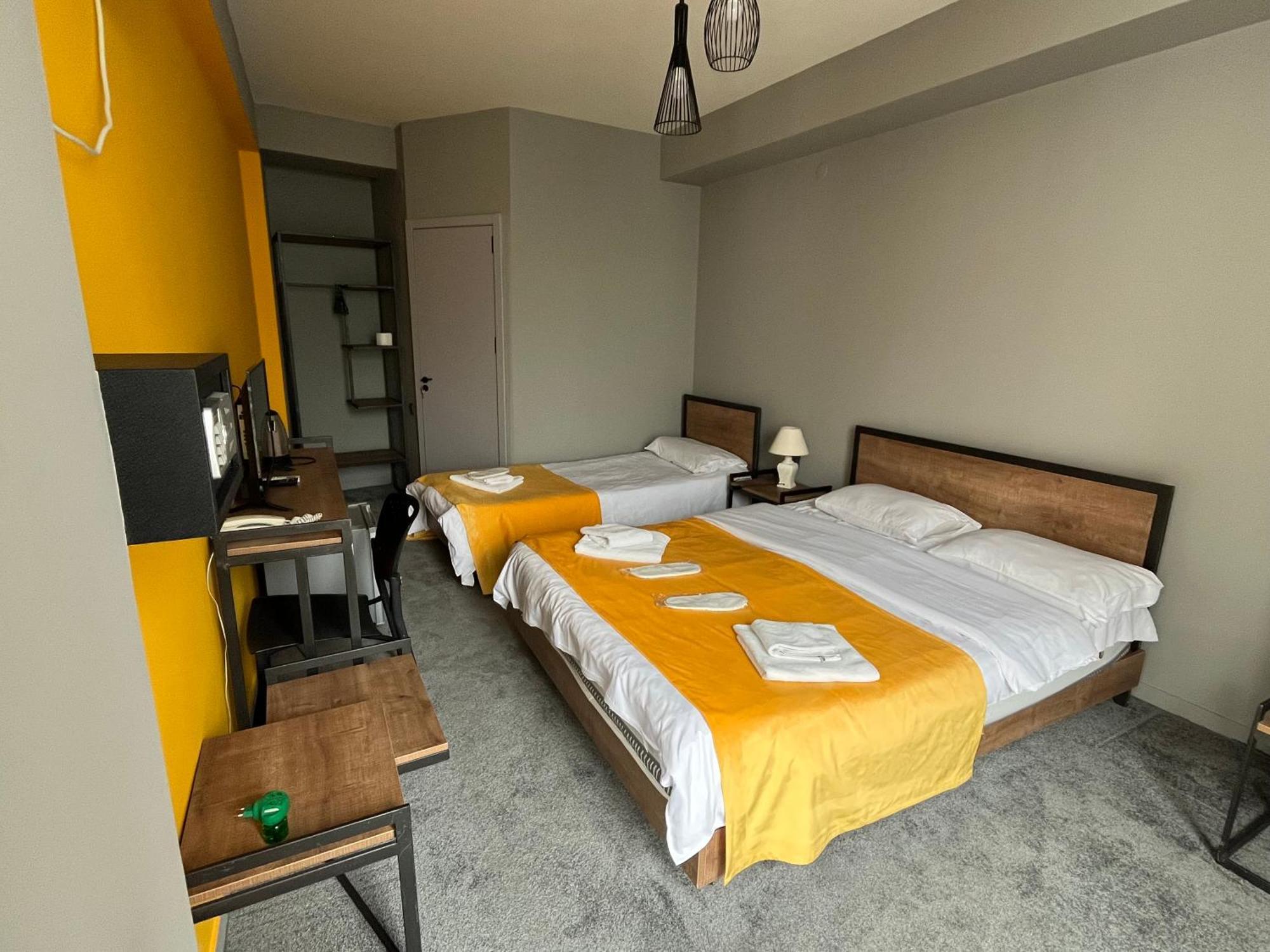 Diuma Hotel 第比利斯 外观 照片