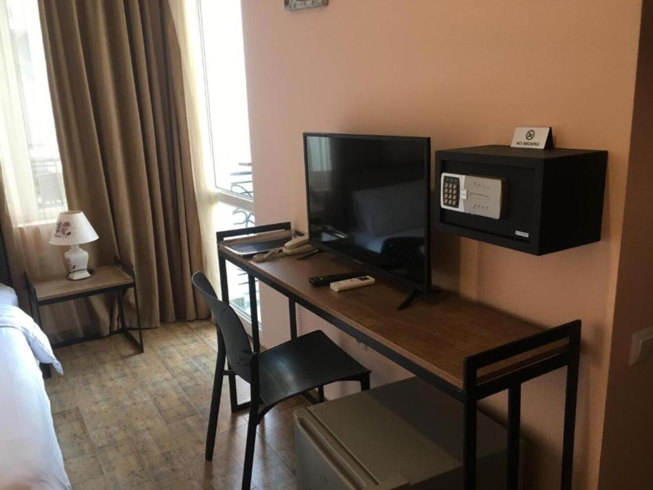 Diuma Hotel 第比利斯 外观 照片