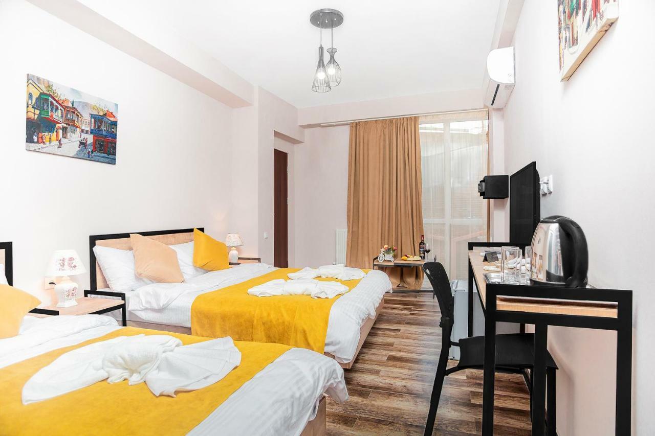 Diuma Hotel 第比利斯 外观 照片