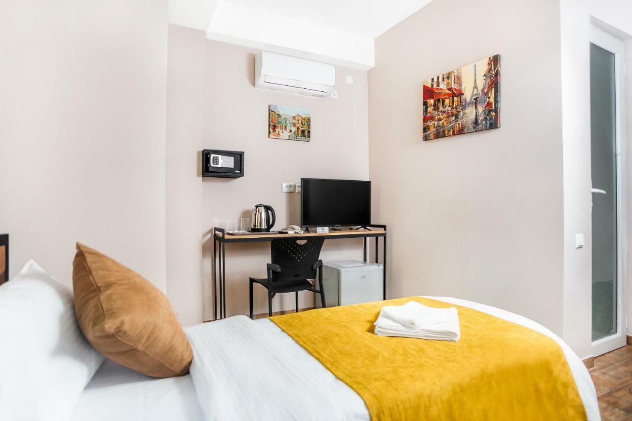 Diuma Hotel 第比利斯 外观 照片