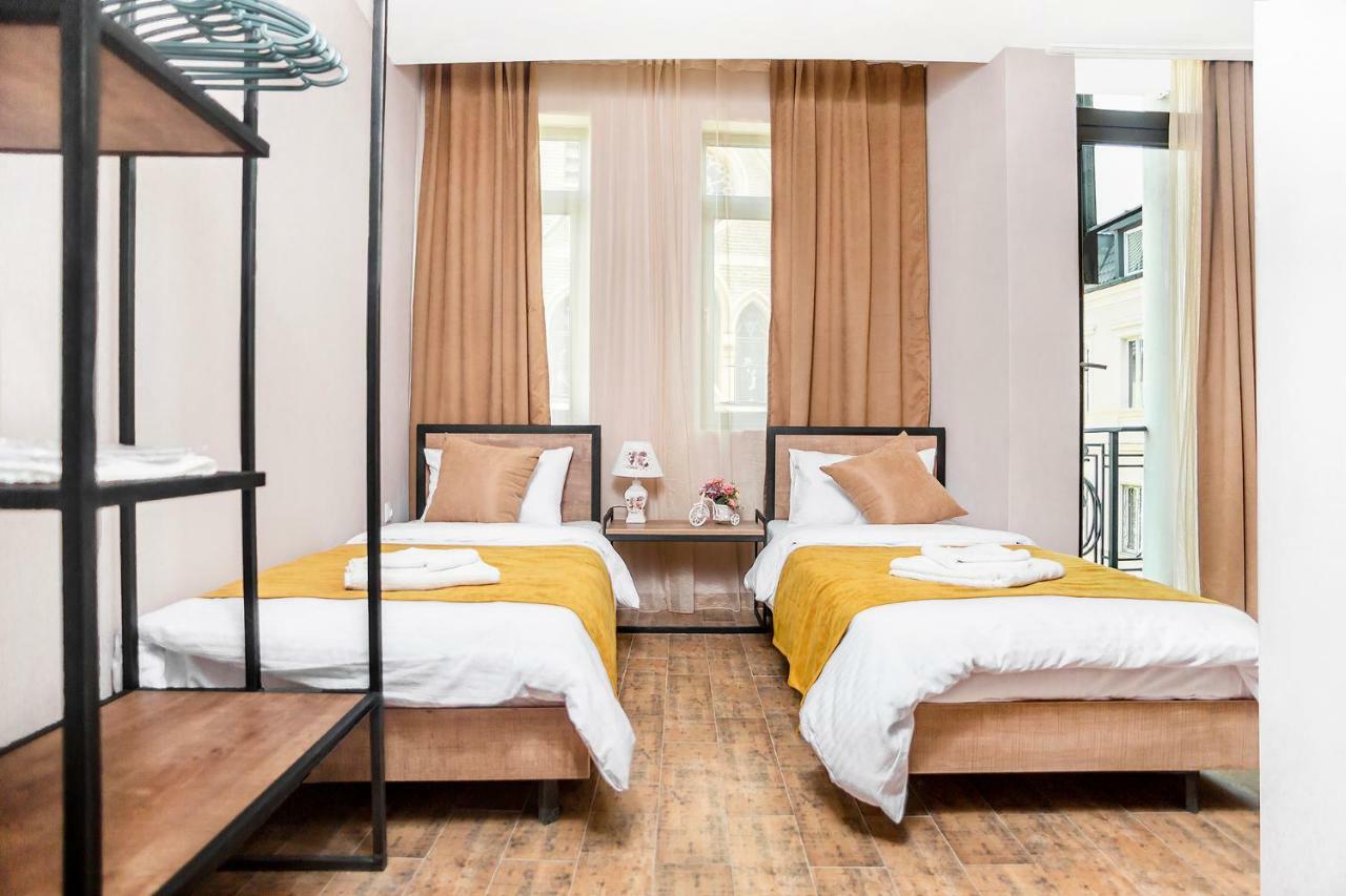 Diuma Hotel 第比利斯 外观 照片